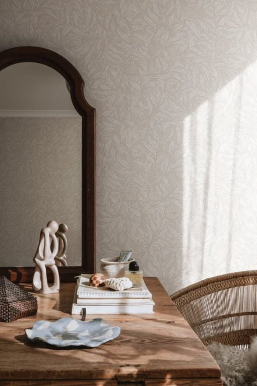 Olof wallpaper by Sandberg in Sandstone