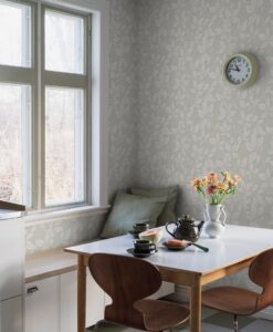 Vildvin Wallpaper In Light Green