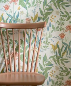 Spring Garden Wallpaper in Green And White